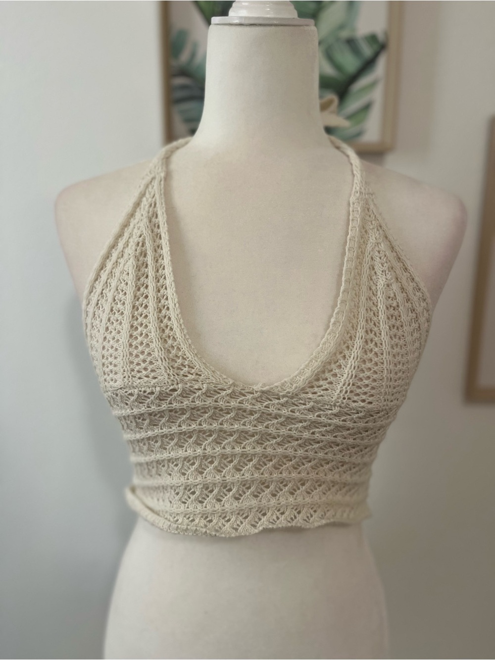 Romwe White/Cream Crochet Halter Top Size XS